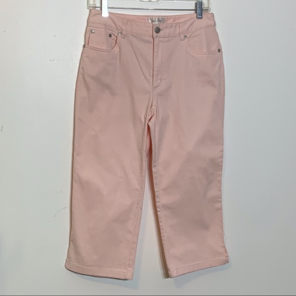 EUC Dress Barn Pale Pink Cropped Capri Denim Jeans‎